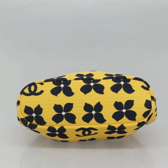 CHANEL Hand Bag Canvas Yellow CC - Picture 6 of 15